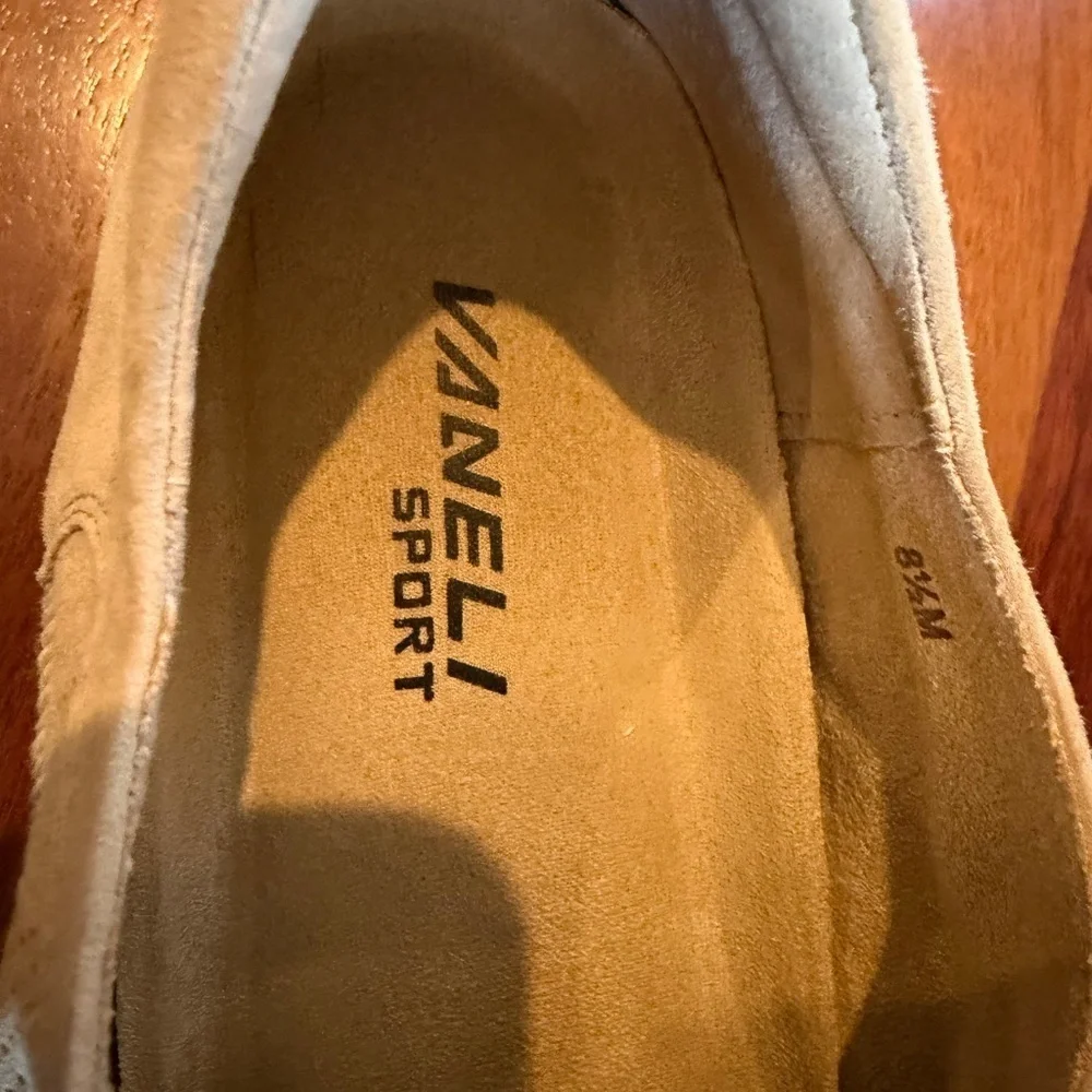 Vaneli serene women
